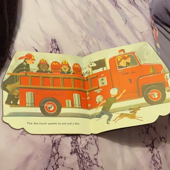 Golden Shape Book the Truck and Bus Book truck #196 - Picture 3 of 3